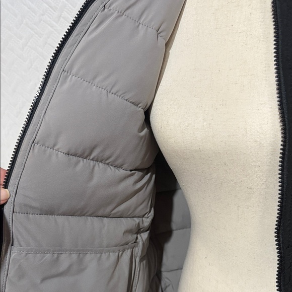 Nautica Men's Dark Puffer Jacket - Picture 3 of 5